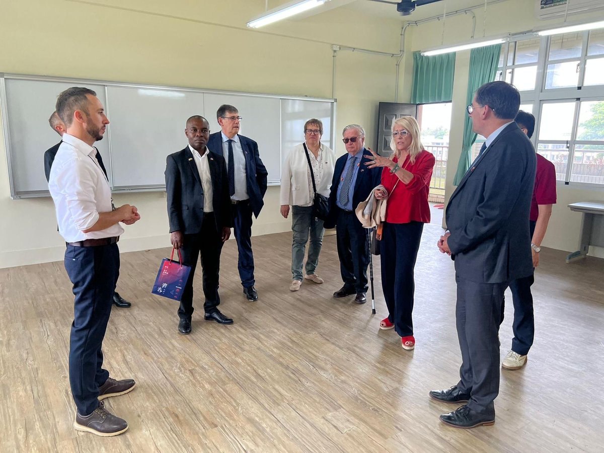 DEVESA3's tweet image. @Senat ➡️ #Taïwan - J4
La culture française brille à #TaÏwan et sa stratégie numérique en fait le hub technologique en #Asie.
@ChingteLai @chia_lung @MoNDefense @MOFA_Taiwan @protect_taiwan @francediplo @ProvenceTaiwan @TaiwanEnFrance @DidierMandelli @gerard_larcher