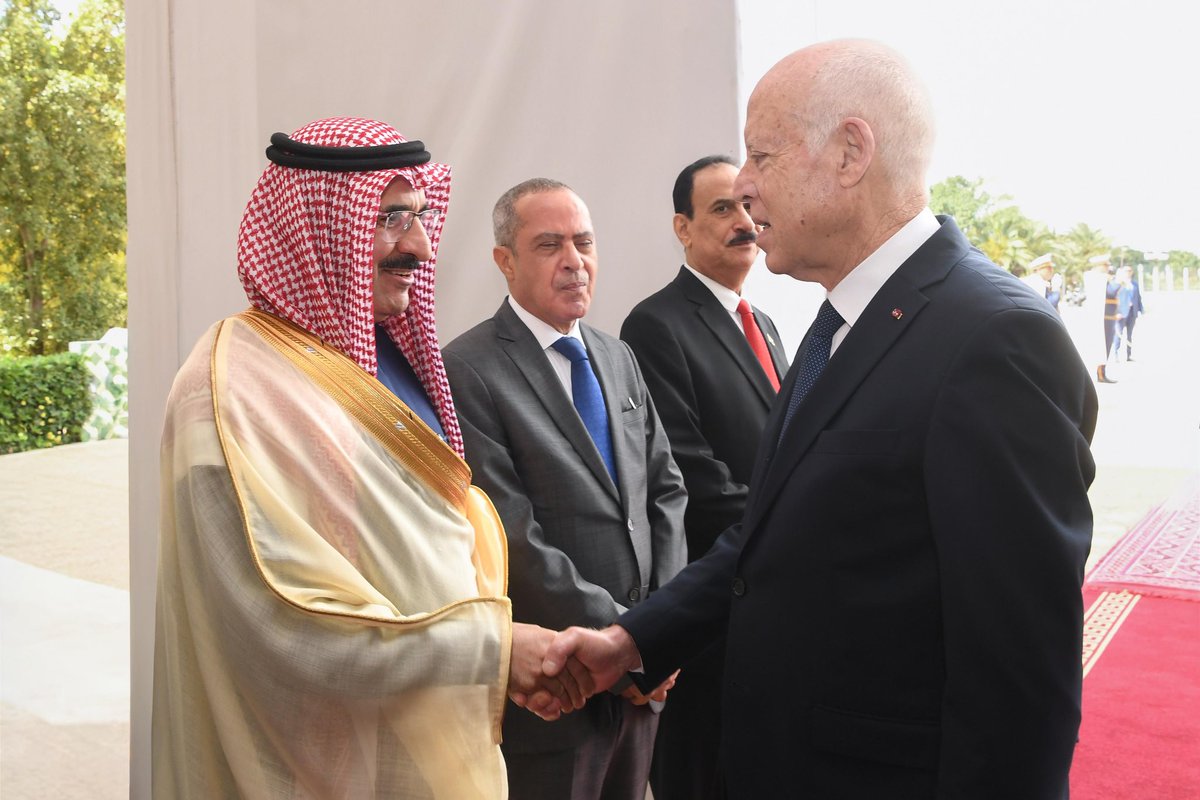 السفارة في تونس tweet media
