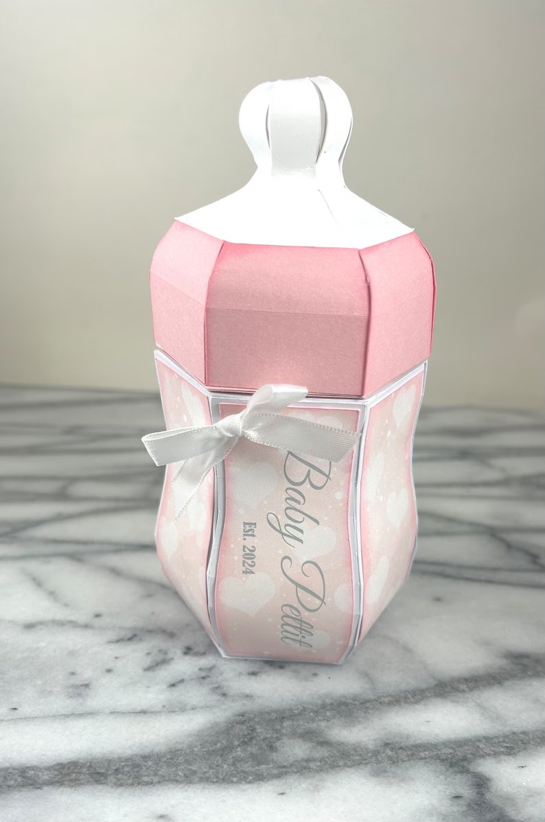 mcwilsonky's tweet image. Check this out from Angelica at @Athyme2beecomfo and her shop on #Etsy

Pink Baby Bottle Favor Box, Baby Shower Gift Wrapping
etsy.com/listing/174831…

#partysupplies #starseller #etsyshop #handmade #papercraft