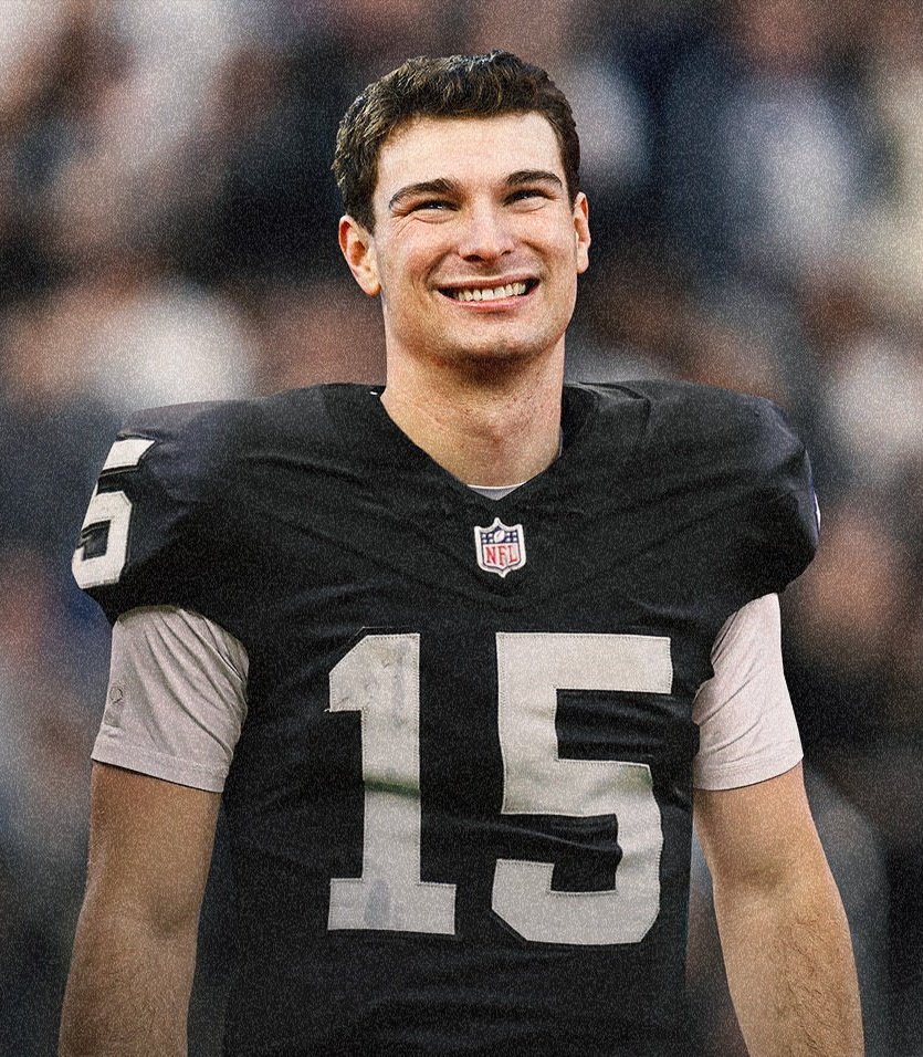 LVRaidersMex's tweet photo. CON EL PICK NÚMERO 1 

LAS VEGAS RAIDERS SELECCIONAN AL QB FERNANDO MENDOZA

FINALMENTE 

LA ESPERA ACABÓ 

TENEMOS A NUESTRO NUEVO JUGADOR FRANQUICIA https://t.co/xa0EEeS5Ld