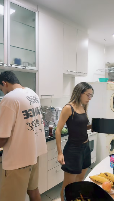 vic 🍟 tweet media