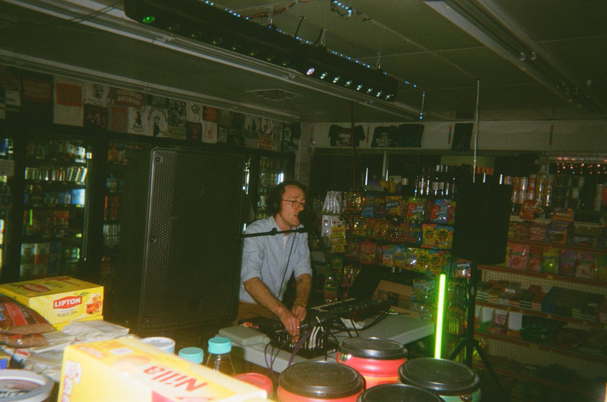 august smith 🛸🔴 tweet media