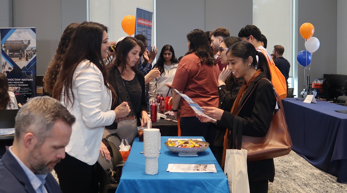 shsucom's tweet photo. Hospital/Residency Day 🤝 Our students

SHSU-COM students connected with residency programs and hospitals across Texas and beyond—exploring training opportunities and future pathways in GME. https://t.co/pCNVa8c6Vb