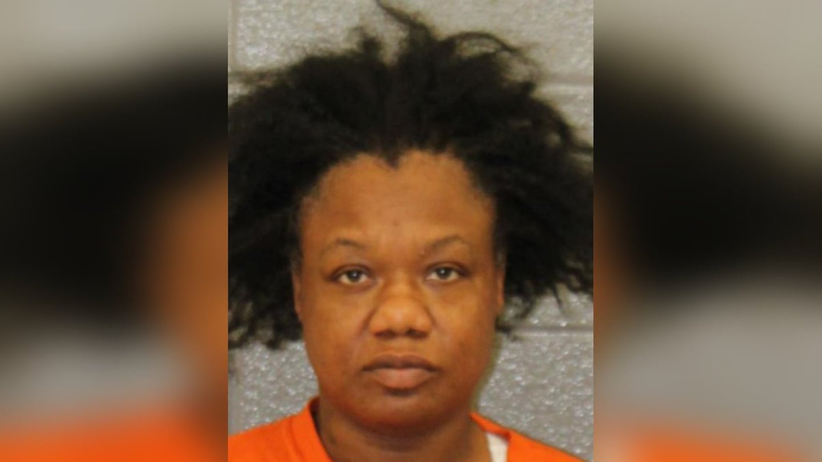 blackcrimefeed's tweet image. Marvina Butler-Hardy was arrested and charged with assault with a deadly weapon with intent to kill/inflict serious injury and battery of an unborn

Name: Marvina Butler-Hardy
City: #Charlotte 

#AGGRAVATED_ASSAULT #SIMPLE_ASSAULT

wsoctv.com/news/local/wax…