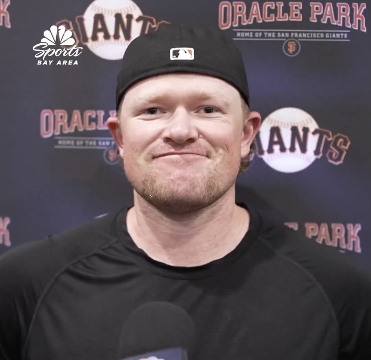 no context giants tweet media