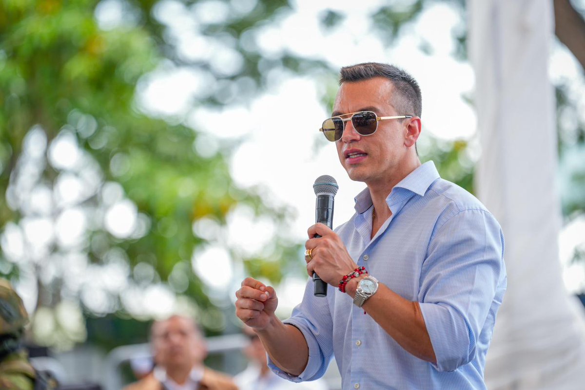 Ministerio de Gobierno Ecuador tweet media