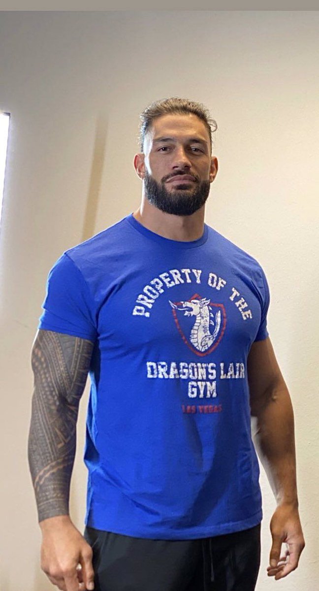 Roman Reigns tweet media