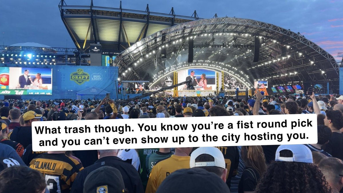 caprijohnelle's tweet photo. What a joke. Hope you don’t show up when you play us either. #pittsburghdraft #babydoza https://t.co/qrZRGxTyAd