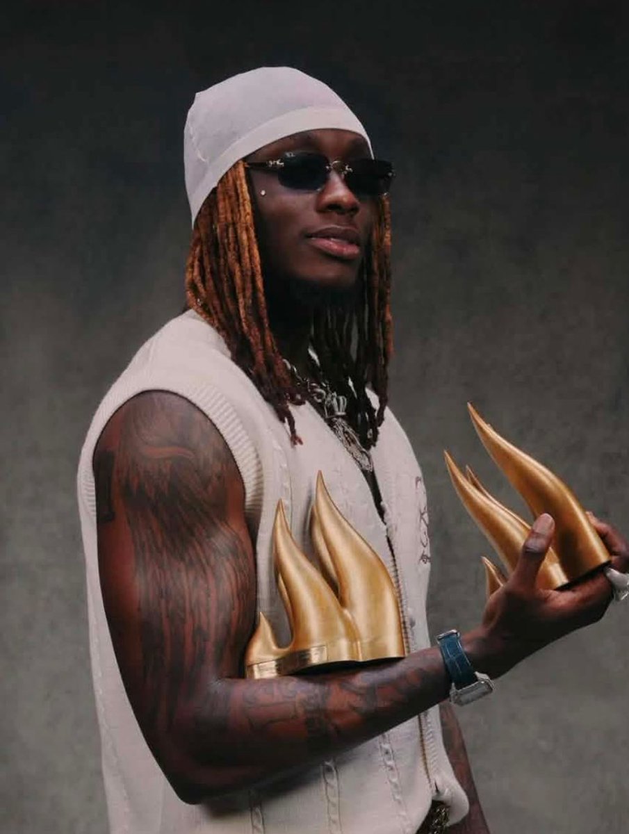 skeletonsmc's tweet image. Félicitations à toi Himra pour ce trophée 🏆🇨🇮
Oui je t’attaque souvent… mais quand le bara est bien fait aussi, faut le dire 💯

Respect pour le travail, tu mets la Côte d’Ivoire sur la map comme il faut 🌍🔥
Les vrais reconnaissent les vrais.

See you soon 👀 #Respect #SMC #CI