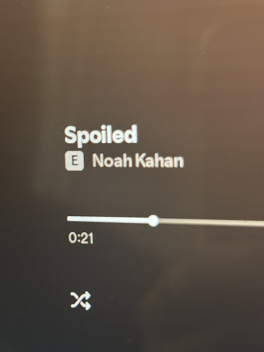 juno_reverse_'s tweet photo. how i’m feeling after this album drop #thankyounoah https://t.co/9viSrmCBVT