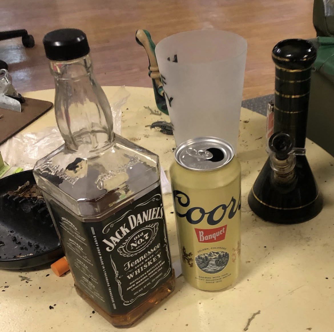 wrathsquader0's tweet image. Good times #jackdaniels X #coors #boilermaker
