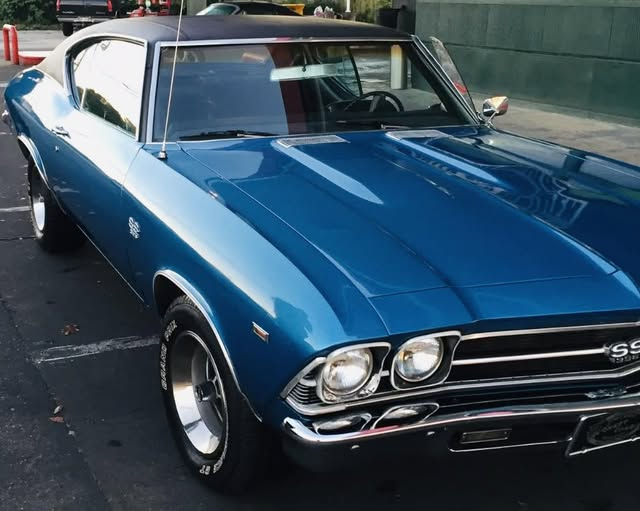 Samantha tweet media