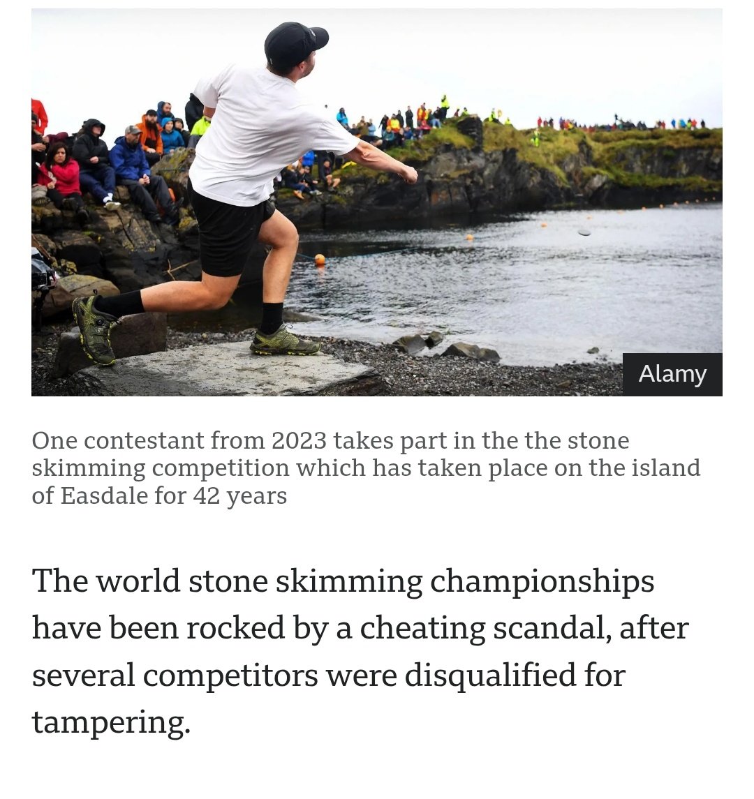 derekvampyrslyr's tweet image. Oh boy @LisaRibacoff another cheating #scandal in the world of stone skipping ( #Scotland @imadriienne ) whats more impressive is that 2200 people take part in this 🪨🤽‍♀️💧whats better @lawyerschiff @GsuGrinding is they disappointed  "the tossmaster" he's in charge 🪨🪨🪨
