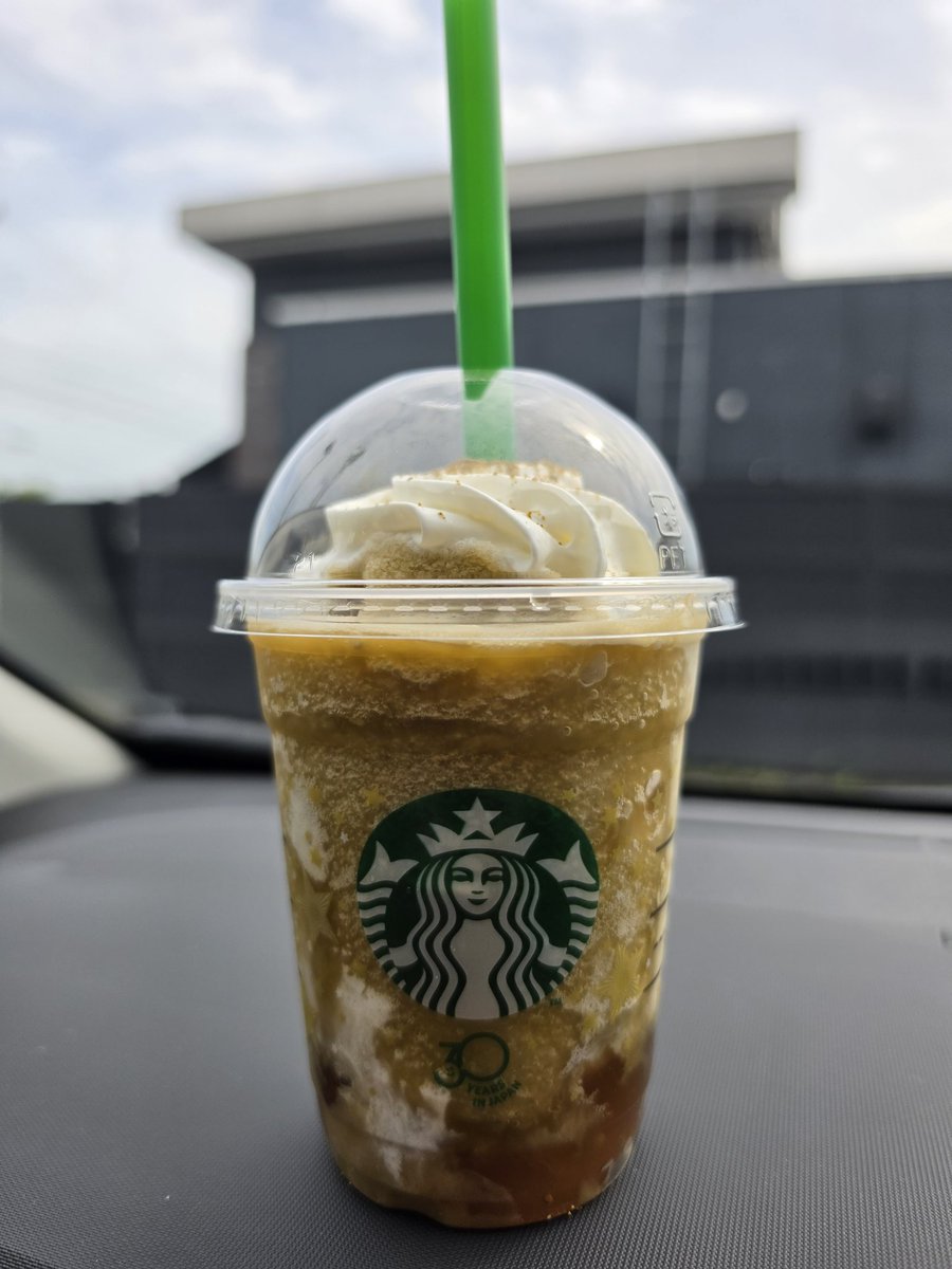 Rusk_46's tweet photo. ようやくコーヒージェリー、チャンキークッキー、加賀棒ほうじ茶を飲むことが出来ました😅
スタバ大好きでも、そこまでするかーぐらいしないと全種類飲めない感じだったかと思います💧
特にジェリーは全然なかった😧
ただ、私が思う5種の中での1番は、間違いなくコーヒージェリー😋
無いのも納得😂 https://t.co/2RKizBSz8Z