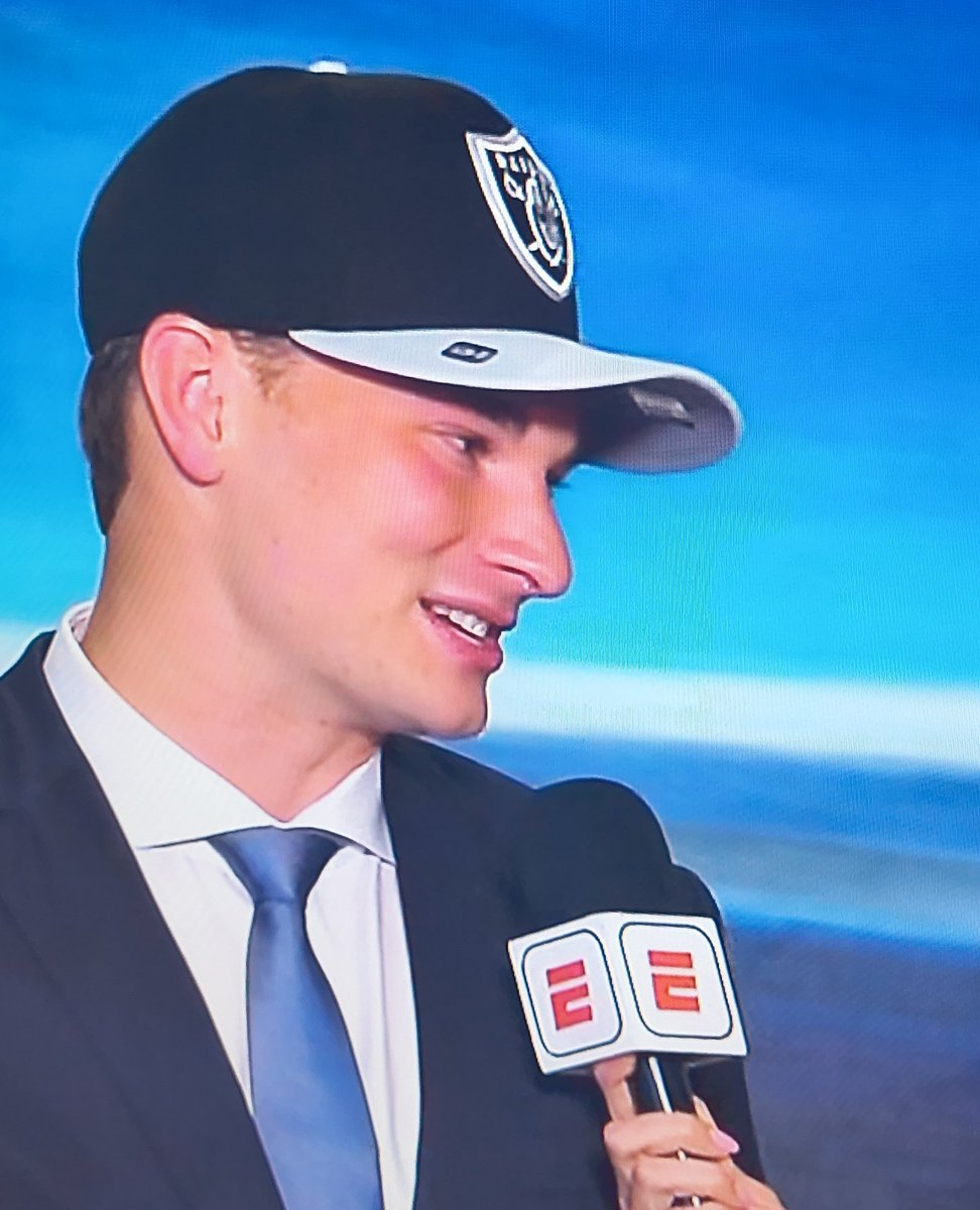 AFL Godfather 👓🏴‍☠️🔥 tweet media