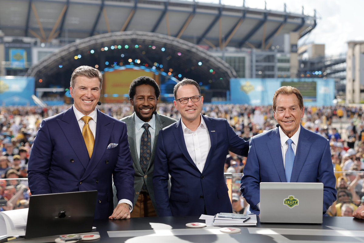 Harry Sisson tweet media