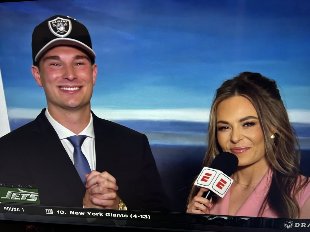 41510_MANA's tweet image. I don’t care what y’all say…#FernandoMendoza is @Calfootball #Cal 3rd #1 NFL pick overall!!! #GoBears