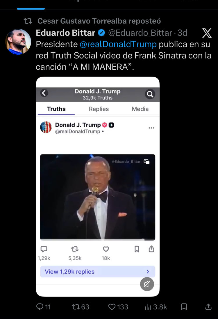 casicuerdo's tweet photo. El “socio”, ya me bloqueó por esto: de palo en palo!
Soltó las bolas de Bolsonaro e intenta, a lo Tarzán, colgarse de las de Trump.
Lo importante es chupar de alguien, debe ser el lema. https://t.co/y9hlX3treF