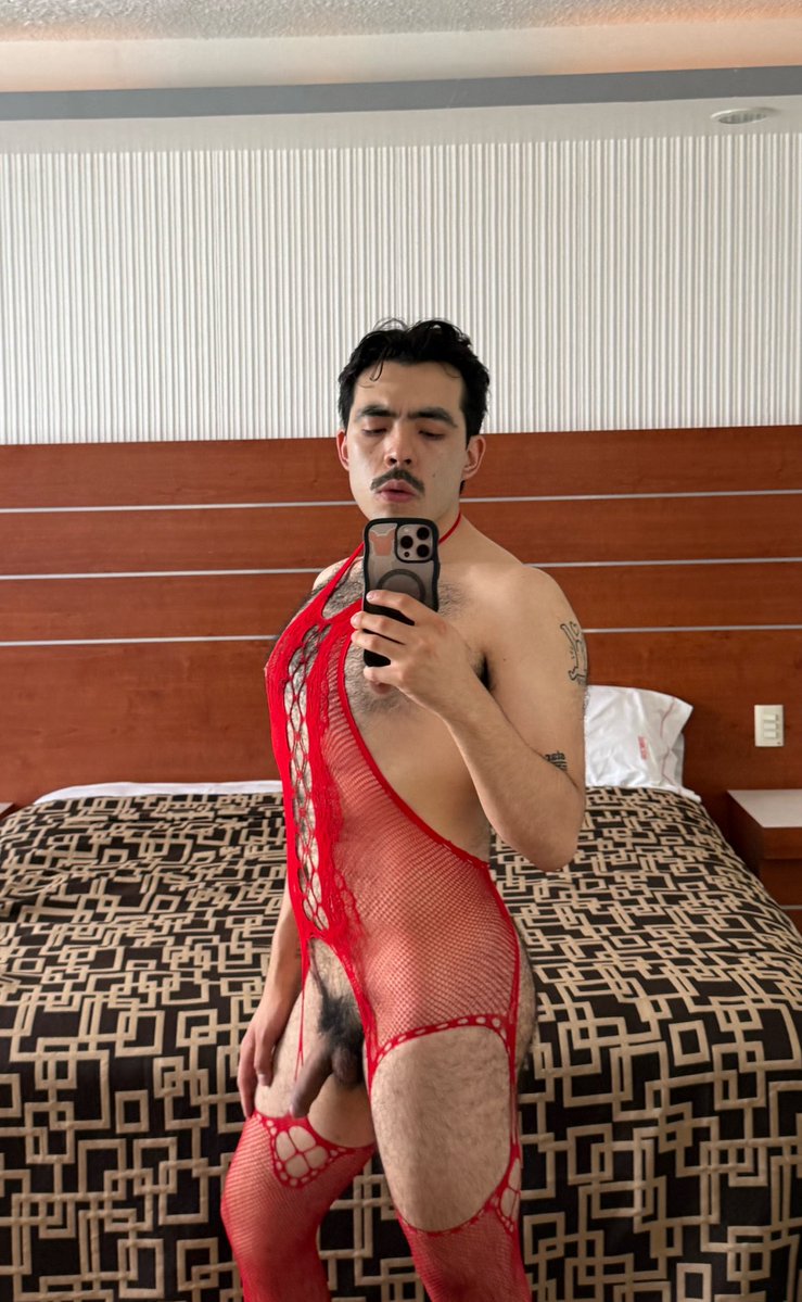 chuck_bad's tweet photo. Un vergón peludo me quería preñar en lencería y no me negué 🥵😈

¿Te gusta? 🍓 https://t.co/pItYL4EfP7
