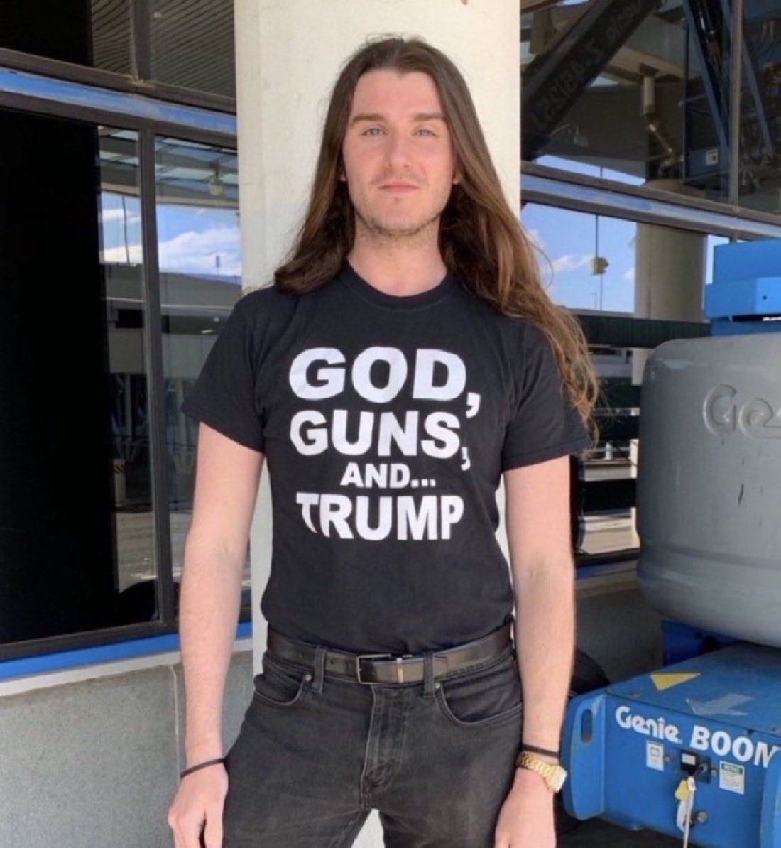 LibertyOrNothing tweet media