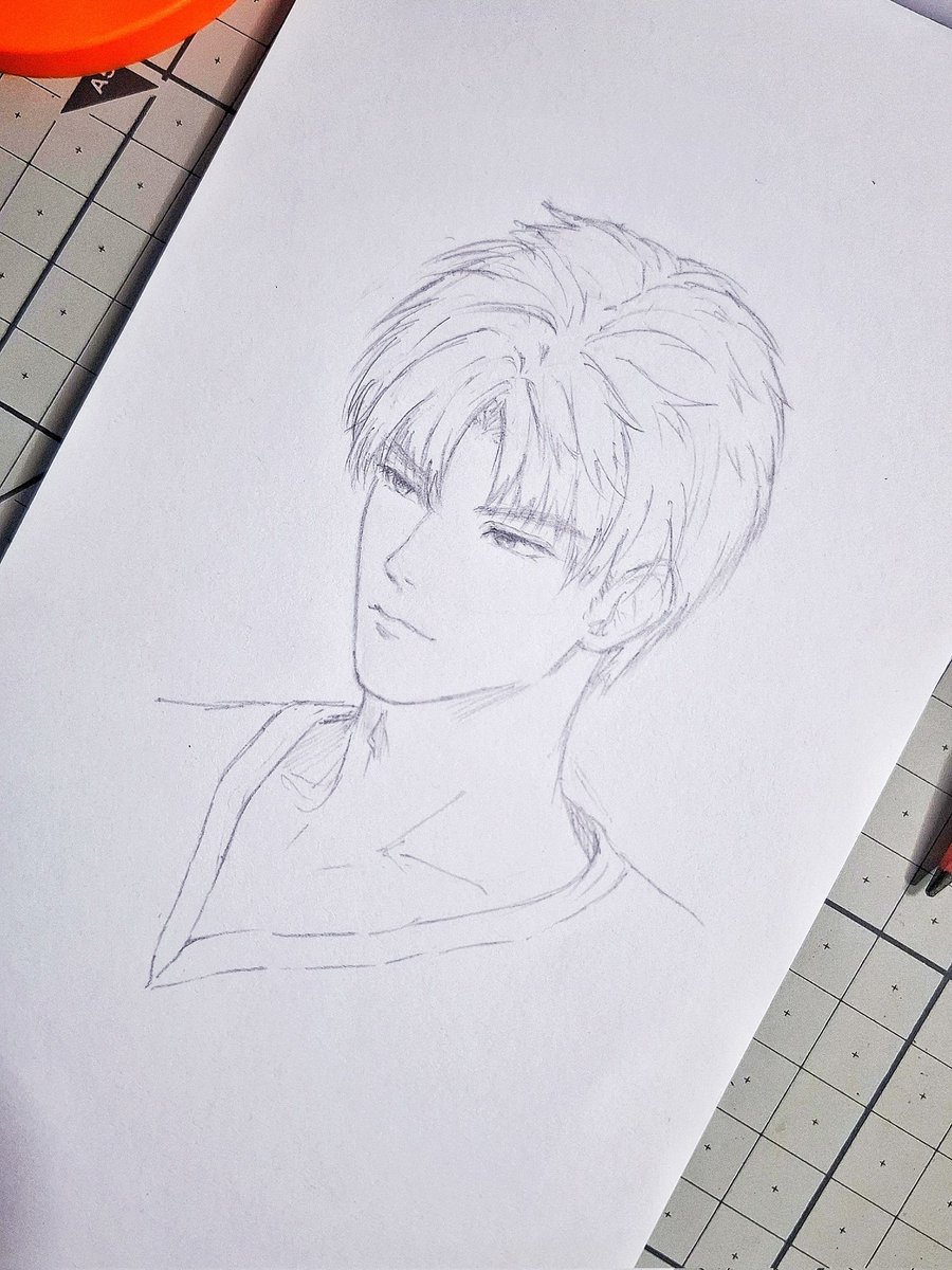 Sketch_Notee's tweet photo. Zayne sketch

#恋与深空 #LoveandDeepspace #Zayne #黎深 #レイ https://t.co/1GjARjeajl