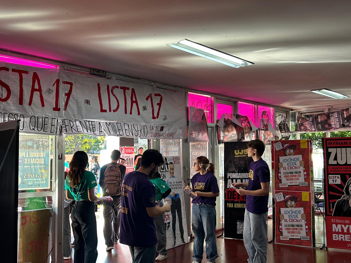 En Sociales (UBA) pareciera que se han empezado a acostumbrar los zurdos de que la facultad no es suya, ni de nadie.

Hoy tuvimos una jornada tranquila, compartimos espacio junto a otras agrupaciones estudiantiles de ideas diferentes, como debe ser en cualquier lugar del mundo 😁