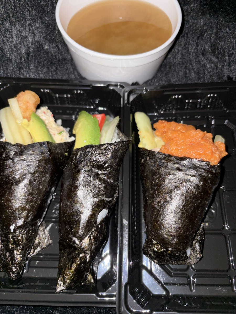 𝑀𝑜𝓂𝓂𝓎 𝐿𝒾𝓁𝒾 ᥫ᭡ tweet media