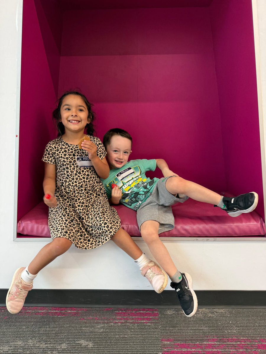 SMCISD_Rod's tweet photo. We were happy to meet some of our ✨FUTURE KNIGHTS✨ at Kinder Round-Up tonight! 😃

Huge thank you to all of our staff, teachers, students, and PTO for showing up to  give them all a warm welcome! 💜

#TheKnightWay https://t.co/O13gTQ0RyB