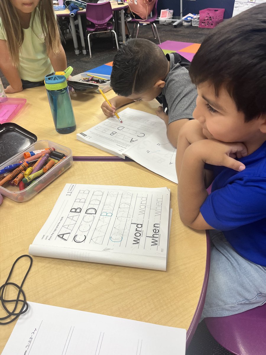 kaylynncook_'s tweet photo. MISD K–2 students are showing their RLA growth, building fluency, independently responding to dictation, and strengthening writing. HQIM keeps learning aligned to our framework and RBIS for a strong, consistent student experience. @MISDTandL https://t.co/lQJFZLDwlI
