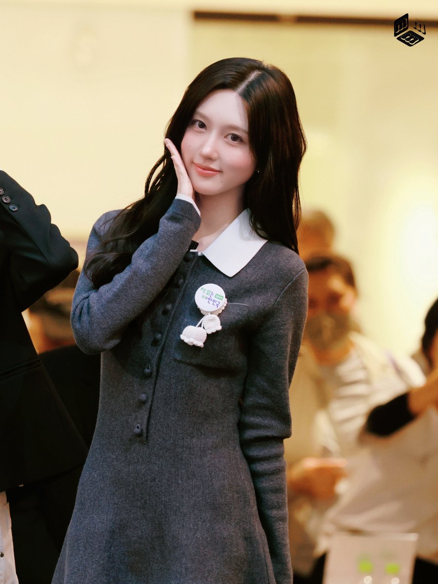 __MMM___ tweet media