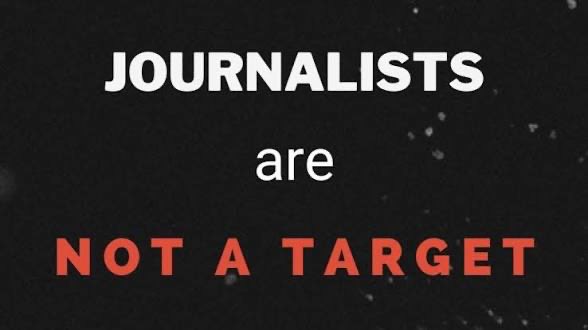 AlainMatton's tweet photo. #journalists are #notatarget !!! https://t.co/7cdaue9S8c