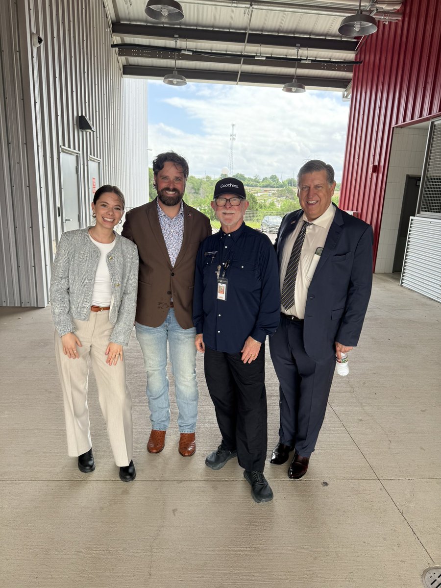 Brandanrt's tweet photo. Today I has the privilege of touring the Community First Village in Austin, TX. https://t.co/P4HnAv8PJ0