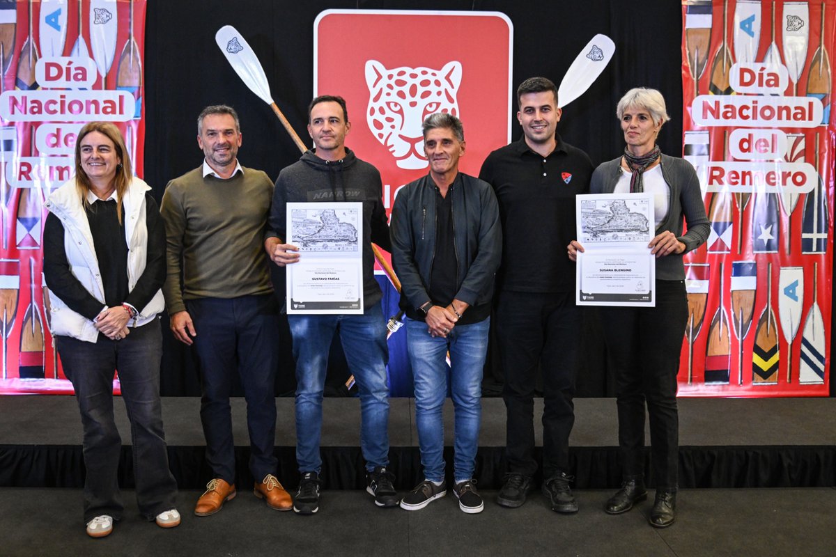 MunicipioTigre's tweet image. En el marco del #DíaNacionalDelRemero, reconocimos en el Honorable Concejo Deliberante (#HCD) a nuestros clubes de remo y a sus respectivos deportistas destacados. ¡Felicitaciones a todos y todas!

#TigreEsMiVida