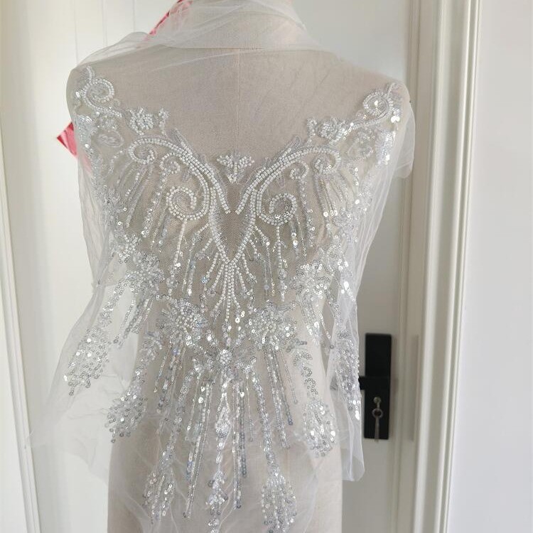 Daily_Trends_US's tweet image. 1x Beaded Sequin Lace Embroideried Patches Sew DIY Wedding Dress Applique Modern Seller:... - ebay.com/itm/2676458966… #style