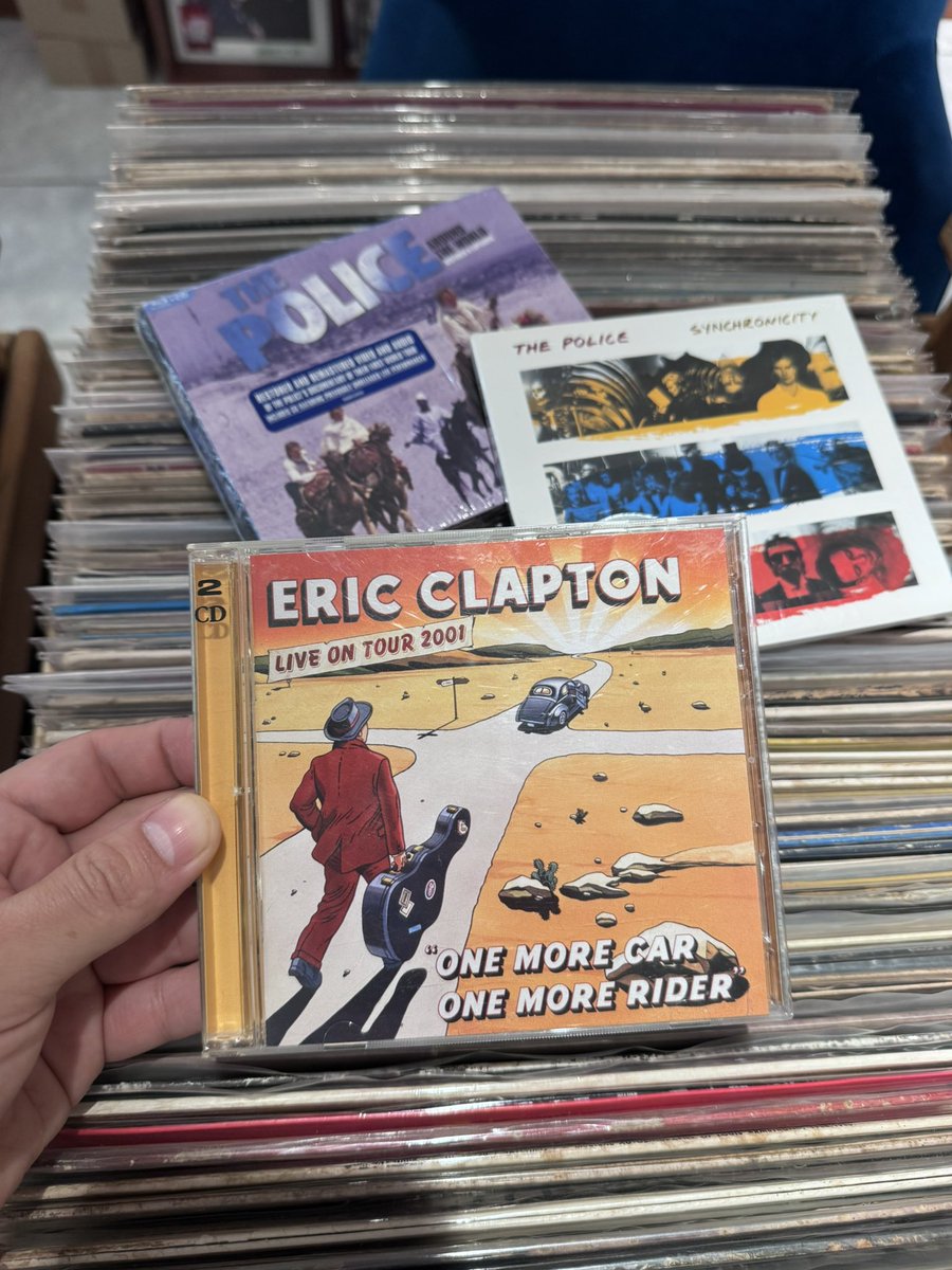 @Bee-Vinyl.com tweet media