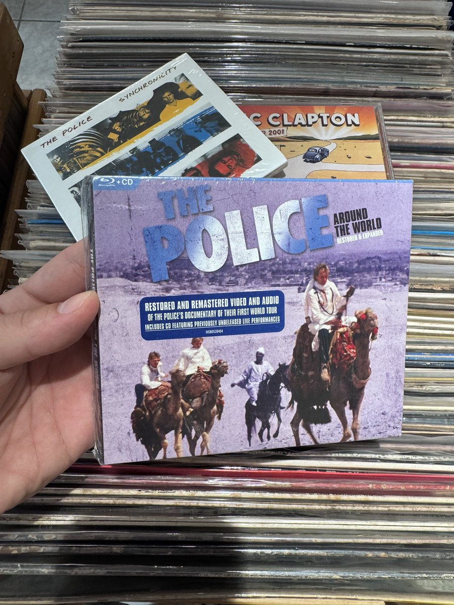 @Bee-Vinyl.com tweet media