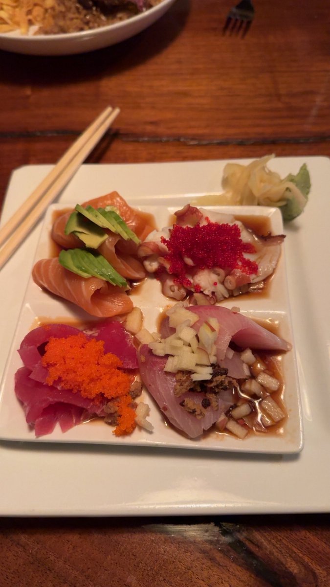 uptheraaaaaa's tweet photo. Canes are up, A on my exam today, sashimi, can life get any better? #gowhiteboygo https://t.co/MflHCuzU20
