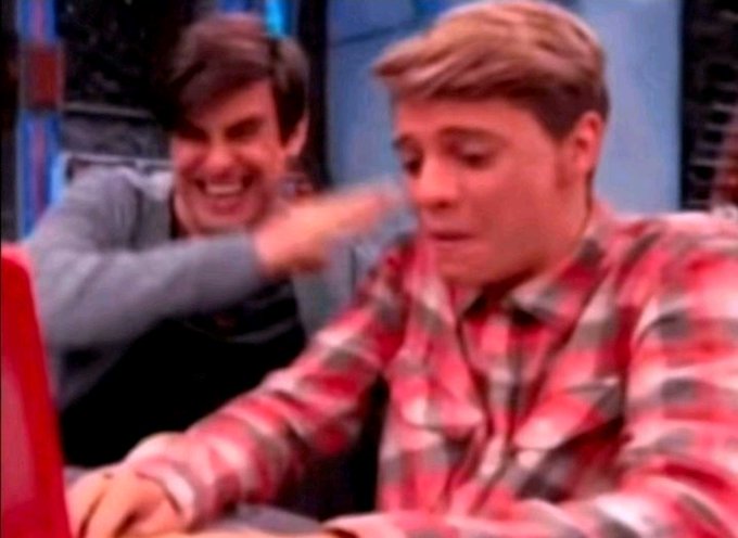 KetchupRelinquisher tweet media