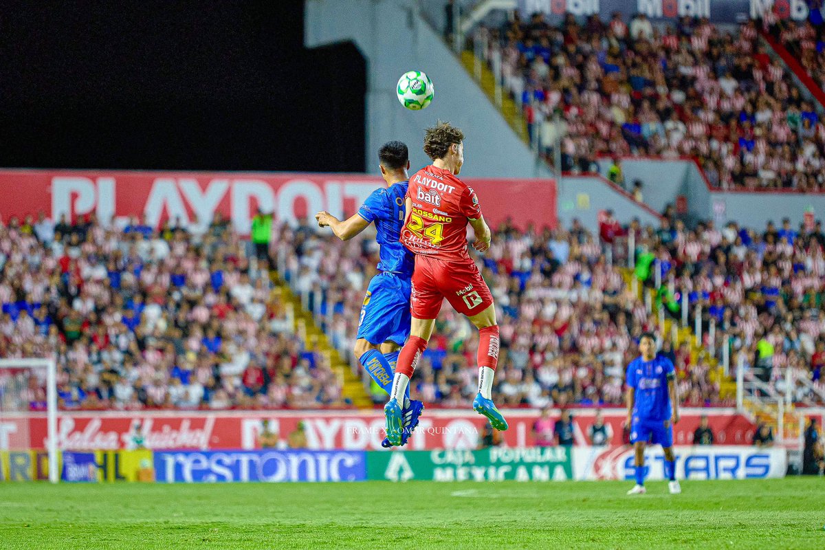 FrameX_OF's tweet photo. 📸 Galería Frame X | Necaxa vs Chivas
📍 Estadio Victoria – Aguascalientes
📷 Fotografías por Omar Quintana
⸻
#Necaxa #Chivas #LigaMX #GaleríaFrameX #FotografíaDeFútbol #OmarQuintana #FutbolVaronil #CoberturaFrameX https://t.co/SyYucwCcFH