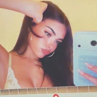 ℛossi. tweet media