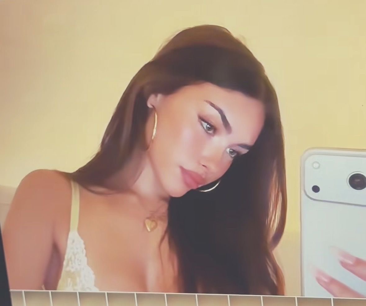 ℛossi. tweet media