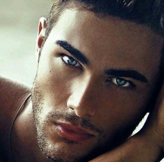 Malechritude's tweet photo. #FaceForFriday https://t.co/nTBLKXgSDc
