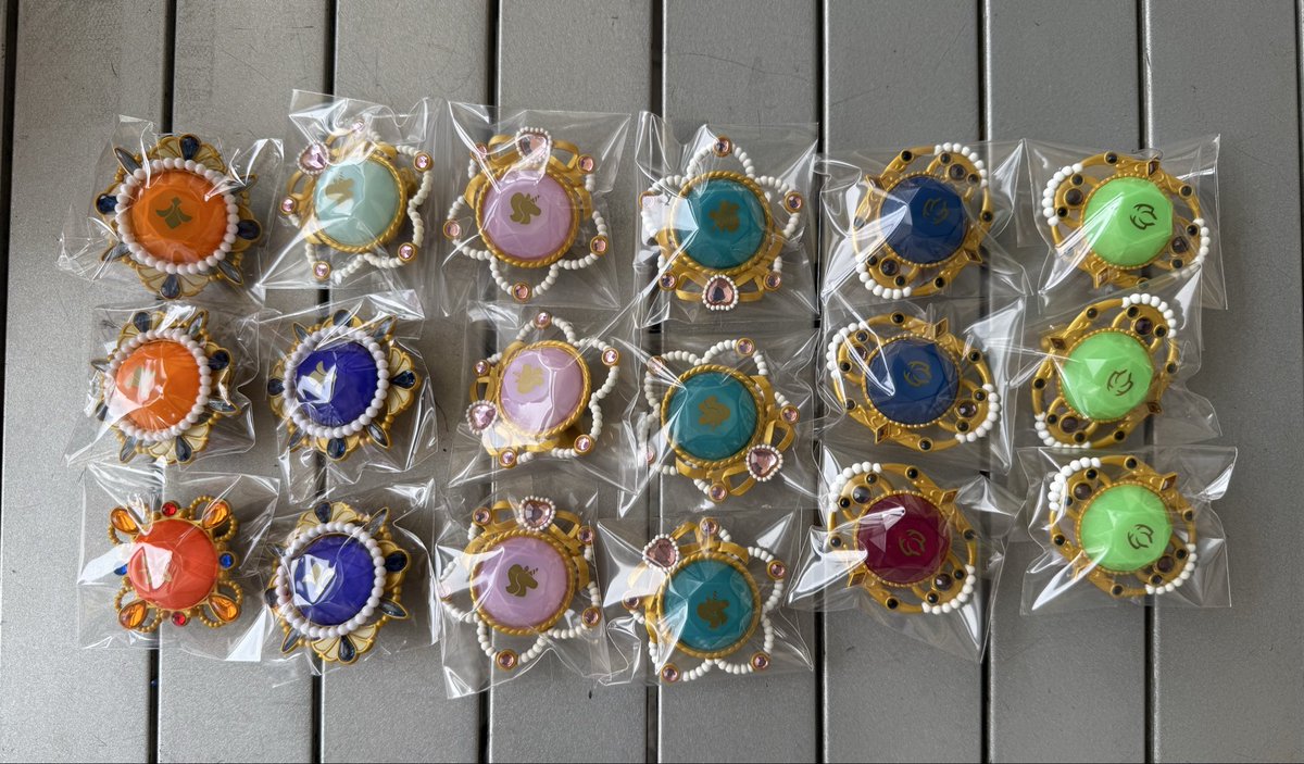 nano_grp's tweet photo. 【交換】あんスタ スタライ 10thリンライ リングライト スフィアライト

譲 ジュイス3.チトセ2.望見.ユメ3
　 ライカ3.エス.凛月2.レオ2.スバル

求 舞珠

現在会場におります。
お気軽にお声掛けください。 https://t.co/4USrNNHEra