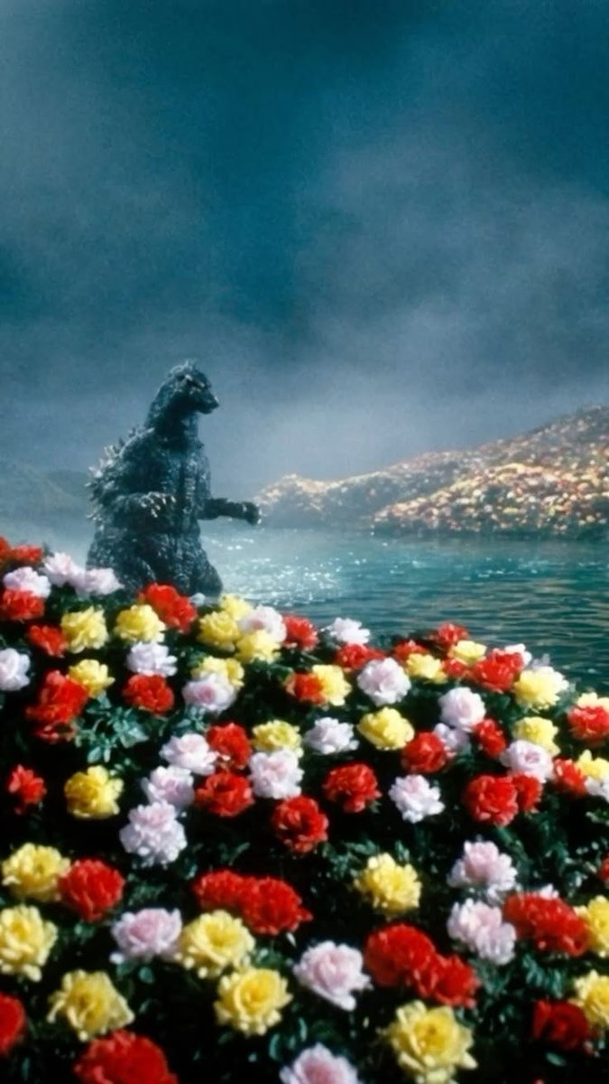Godzilla Perfect Shots tweet media