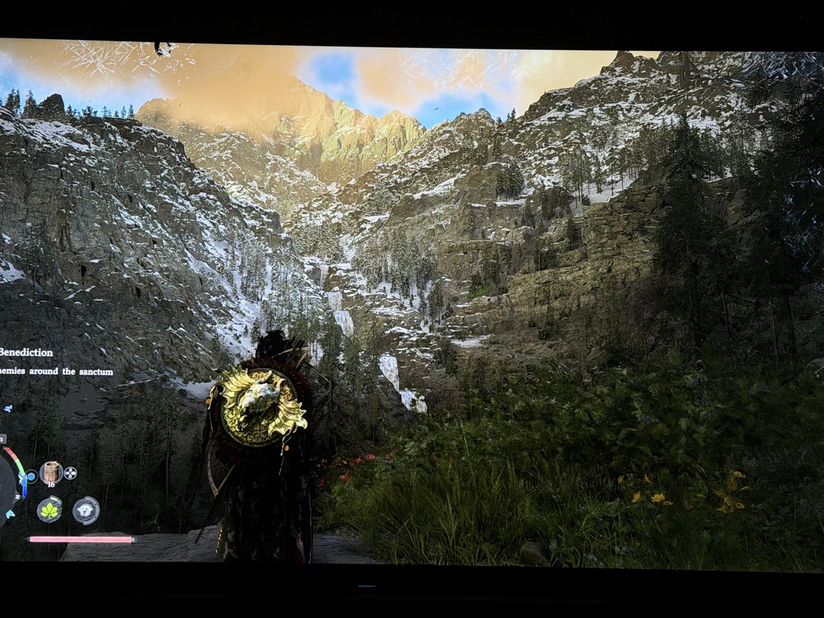 officialkcufs's tweet photo. @CrimsonDesert_ PLEASE make an option to return to the launch graphics it was so insane on ps5 pro balanced. 
Before the patch👇 https://t.co/VV0l7nRyxD