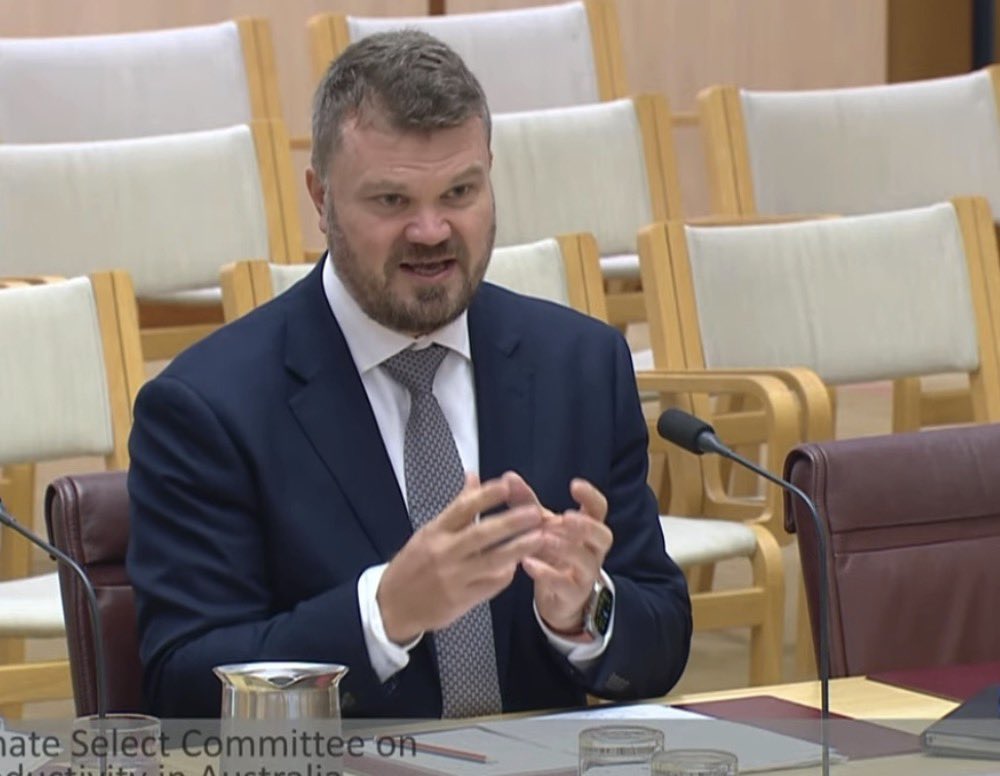 stranger tweet media