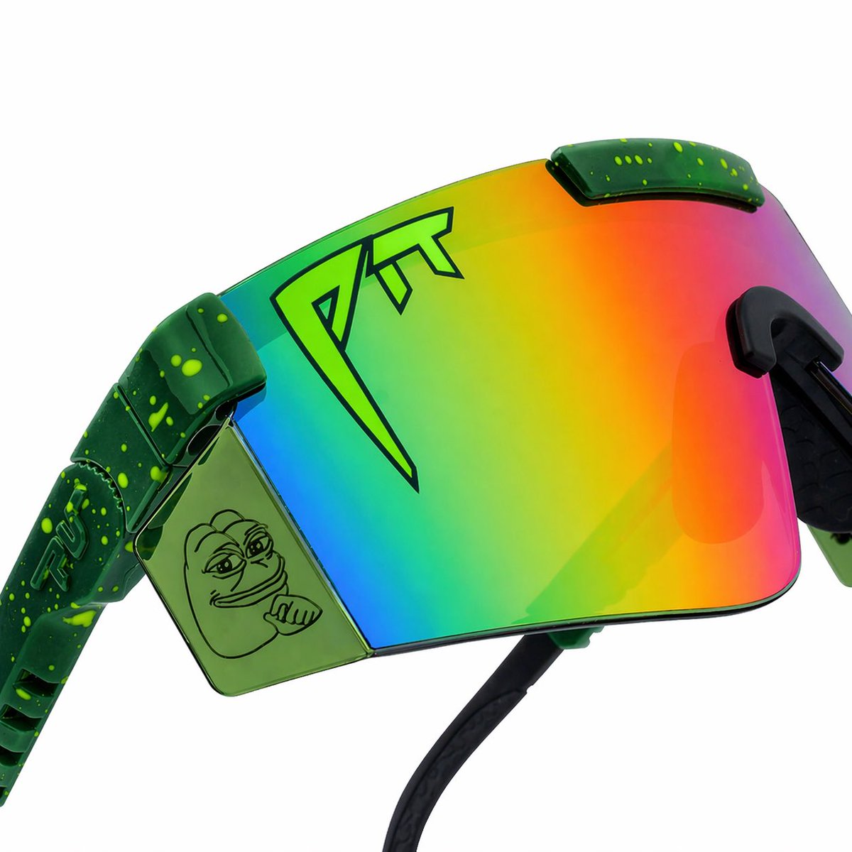 ThePepeKong's tweet photo. Hey @Matt_Furie, could you consider a collab with @PitViperShades to make a smug pepe Pit Vipers sunglasses?

Maybe @beeple - being a fellow pepe enthusiast - might second that motion 

My frens and I would all buy these instantaneously. https://t.co/iOzUgYrXOL