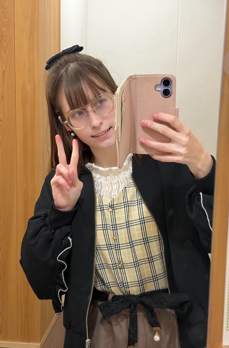 Lena tweet media
