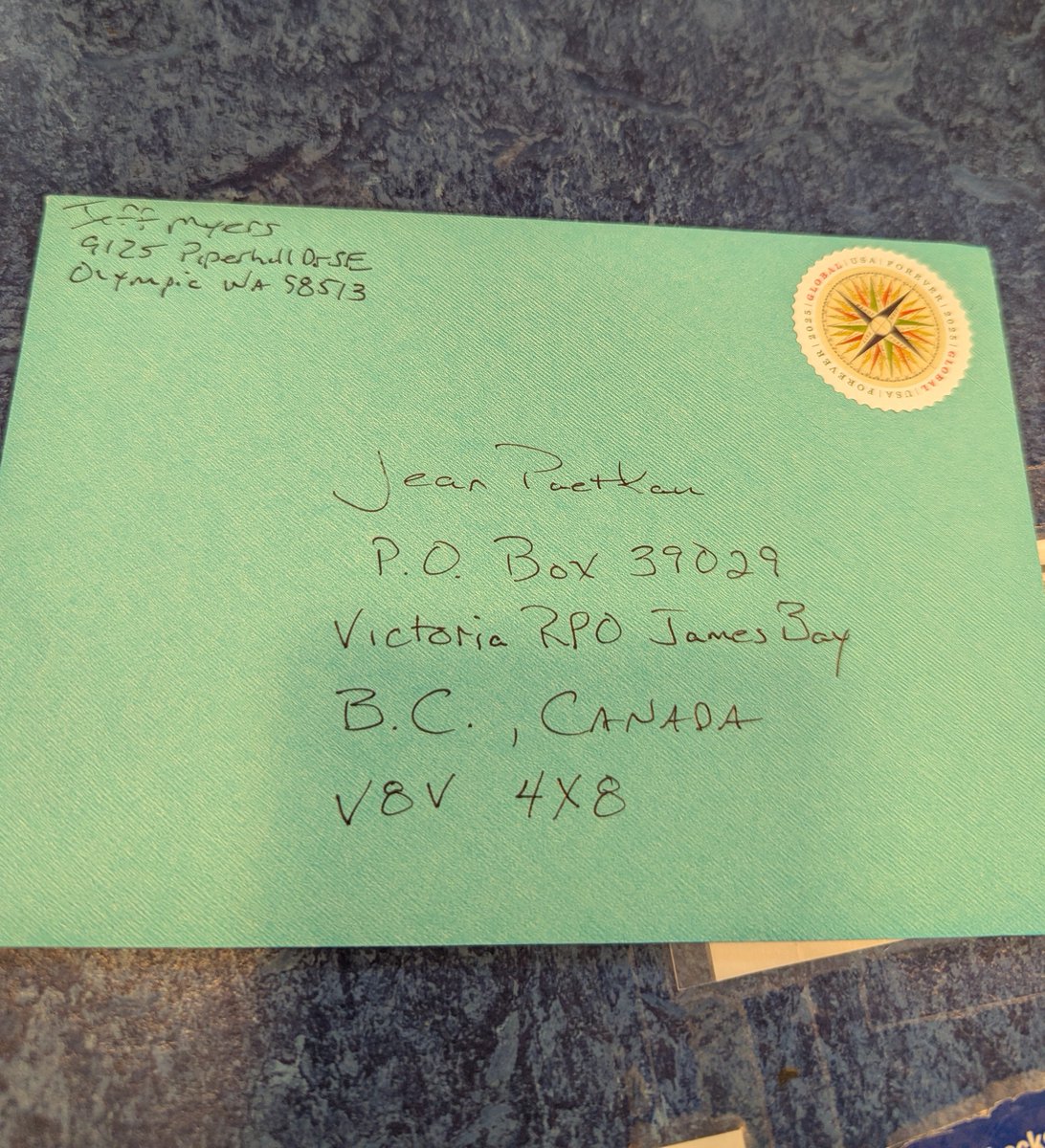 Coachjeff629's tweet photo. @snufflewort 
In honor of your 2 year celebration, I finally dropped a card in the mail! Congratulations! #FuckCancer #ConquerCancer https://t.co/532SKkAZ8h