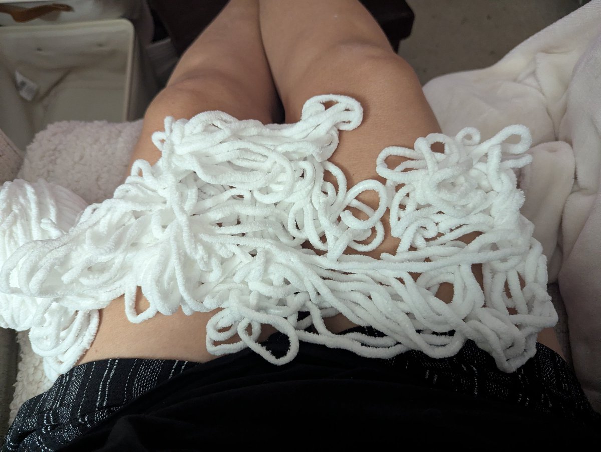 dfteach's tweet photo. Yarn barf. #IYKYK
#crochetproblems https://t.co/P8Y4yt2K6u